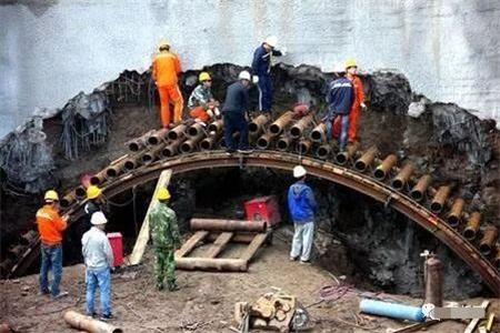 延边朝鲜族隧道钢花管支护案例